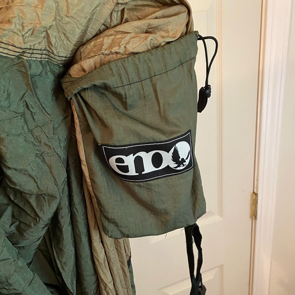 Single nest Eno with lights and straps Olive/Tan